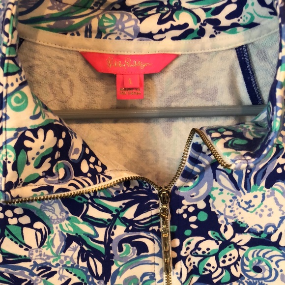 Lilly Pulitzer blue and green animal print, large - Picture 2 of 3